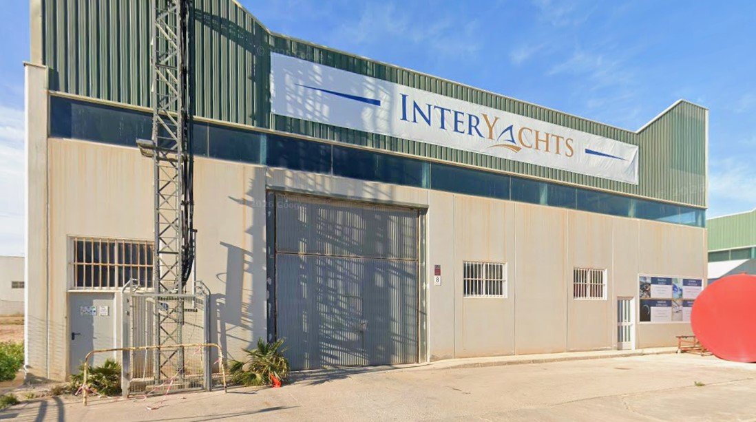 Fachada de nave industrial
